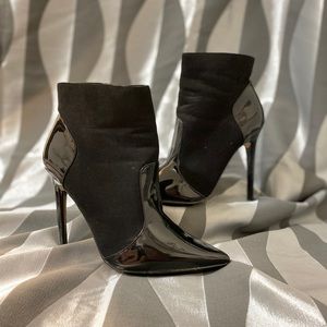 Izabella Rue ankle boots